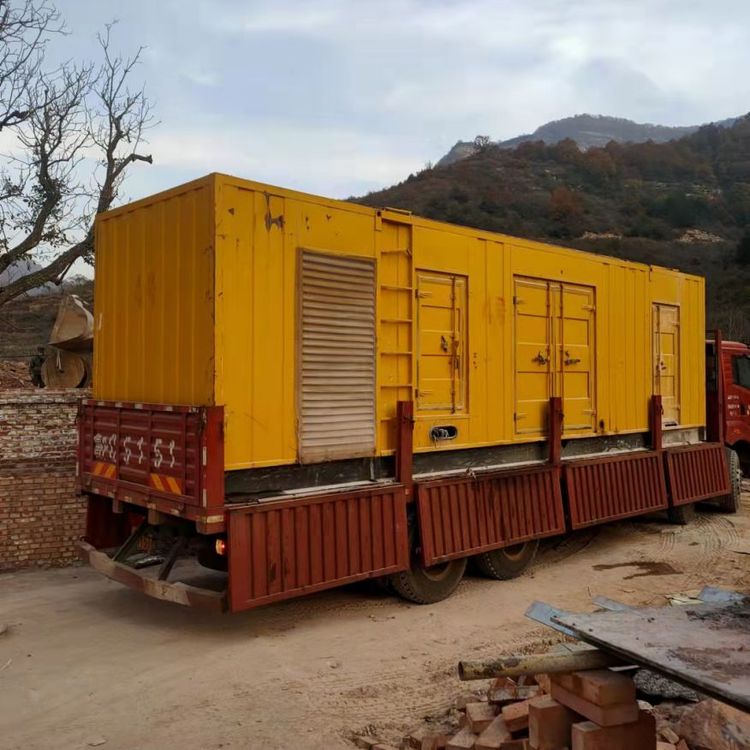 四川200kW 发电机组在带电阻性负载时，输出功率会受到哪些因素的影响？